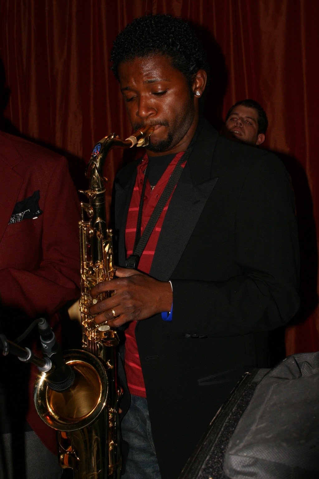 Jean on saxophones